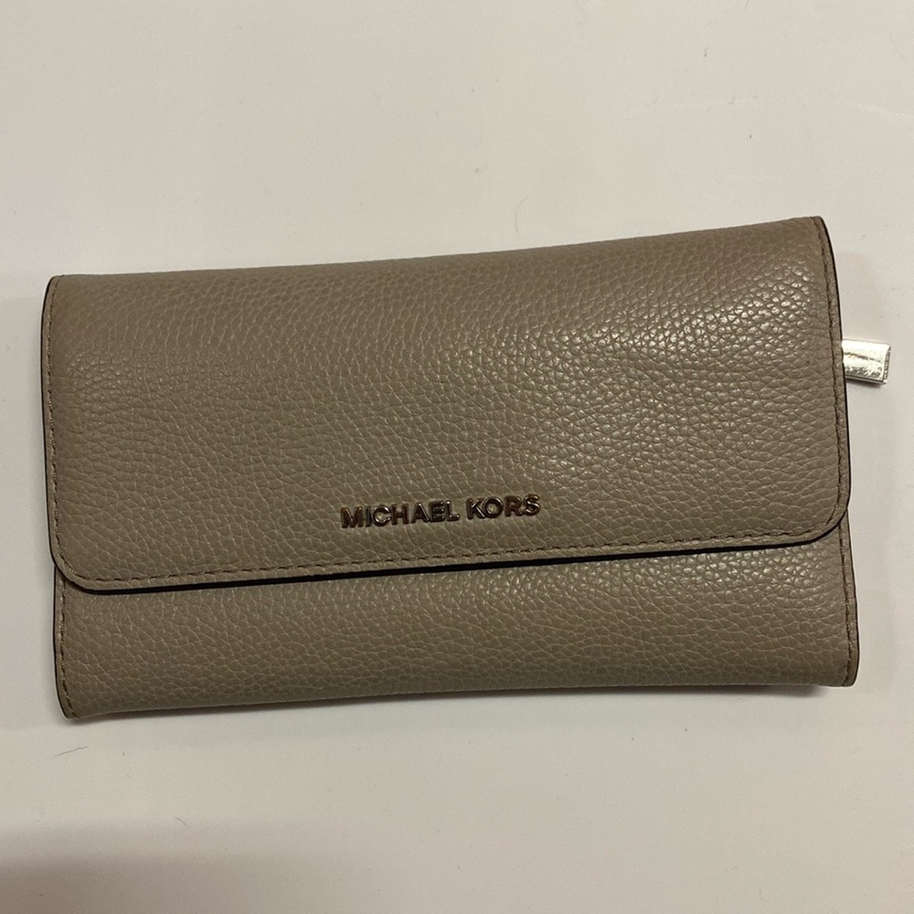 Michael Kors gray trifold wallet